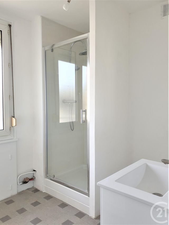 Appartement F2 &agrave; louer - 2 pi&egrave;ces - 49 m2 - Rouen - 76 - HAUTE-NORMANDIE
