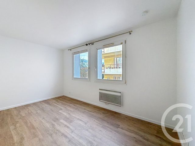 Appartement Studio &agrave; louer - 1 pi&egrave;ce - 21,08 m2 - Le Petit Quevilly - 76 - HAUTE-NORMANDIE