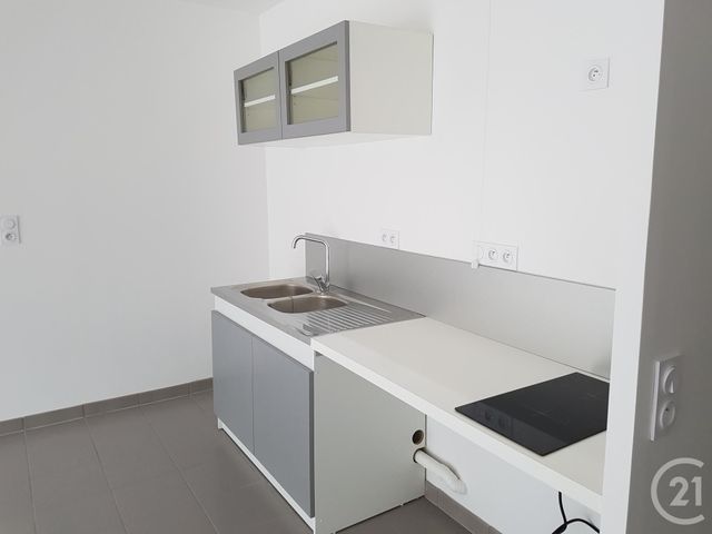 Appartement F3 &agrave; louer - 3 pi&egrave;ces - 65,75 m2 - Rouen - 76 - HAUTE-NORMANDIE