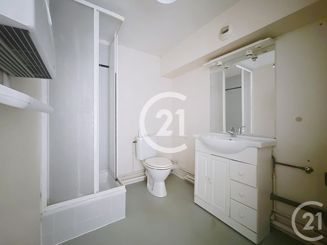 Appartement F1 &agrave; louer - 2 pi&egrave;ces - 27 m2 - Le Petit Quevilly - 76 - HAUTE-NORMANDIE