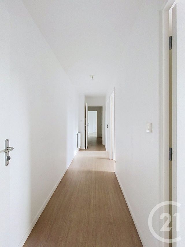 Appartement F4 &agrave; louer - 4 pi&egrave;ces - 75,72 m2 - Mont St Aignan - 76 - HAUTE-NORMANDIE