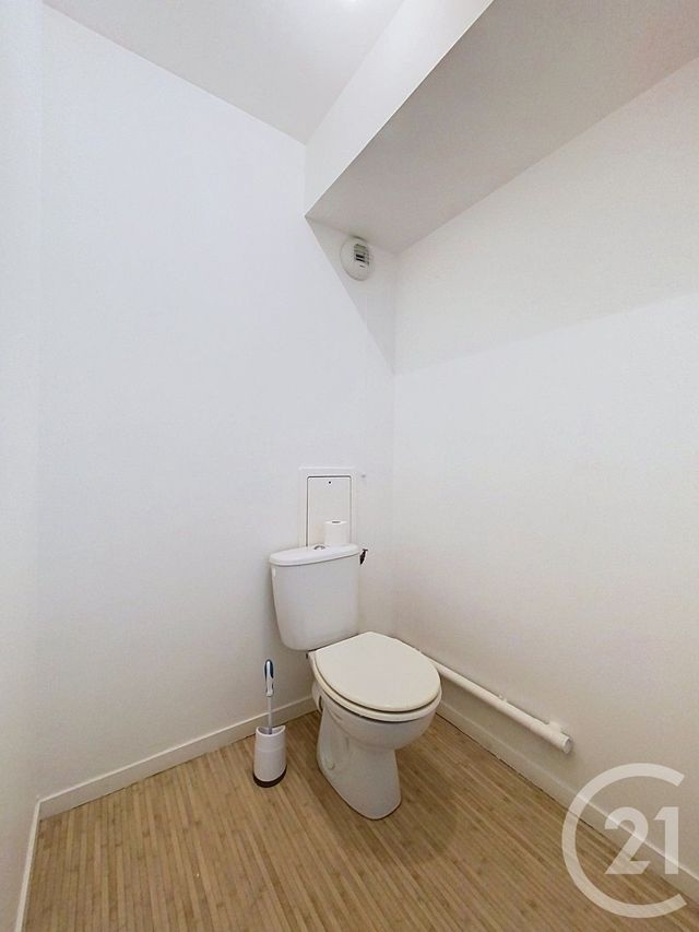Appartement F4 &agrave; louer - 4 pi&egrave;ces - 75,72 m2 - Mont St Aignan - 76 - HAUTE-NORMANDIE