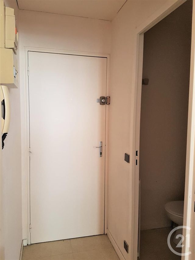 Appartement Studio &agrave; louer - 1 pi&egrave;ce - 16 m2 - Rouen - 76 - HAUTE-NORMANDIE
