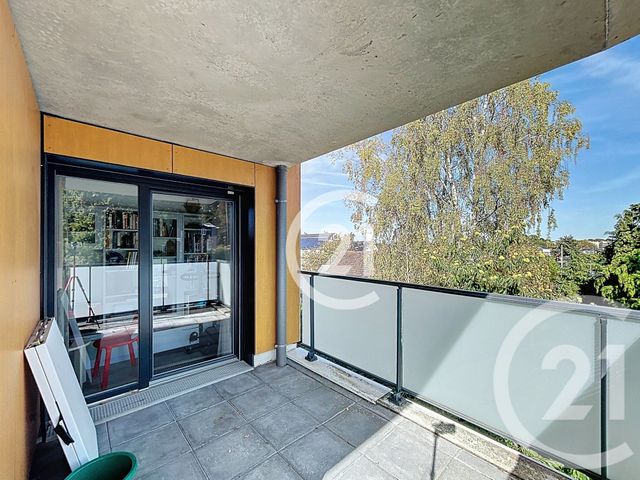 Appartement T3 à vendre - 3 pièces - 60 m2 - Le Mesnil Esnard - 76 - HAUTE-NORMANDIE