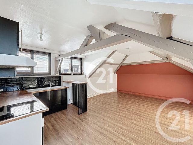 Appartement F3 à vendre - 3 pièces - 44 m2 - Le Mesnil Esnard - 76 - HAUTE-NORMANDIE