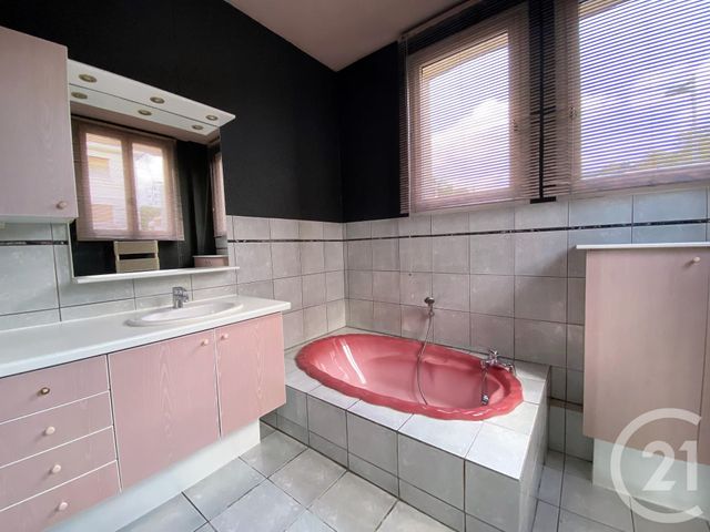 Appartement F3 à vendre - 3 pièces - 94,48 m2 - ROUEN - 76 - HAUTE-NORMANDIE Appartement F3 à vendre - 3 pièces - 94,48 m2 - ROUEN - 76 - HAUTE-NORMANDIE