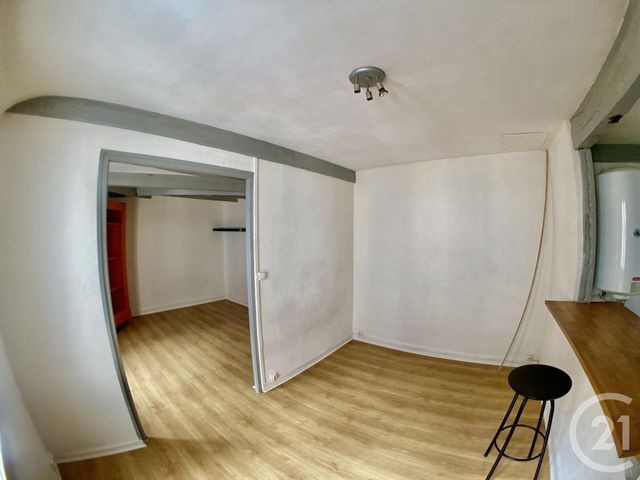 Afficher la photo en grand Appartement à vendre - 3 pièces - 37 m2 - ROUEN - 76 - HAUTE-NORMANDIE
