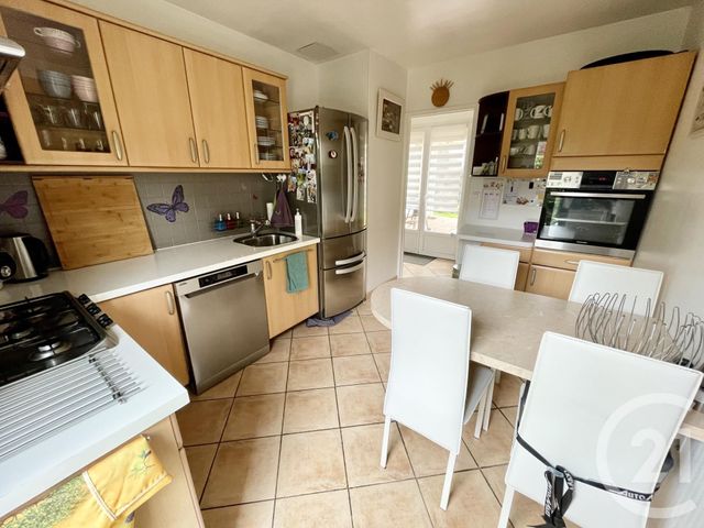 Maison à vendre - 7 pièces - 132 m2 - FRANQUEVILLE ST PIERRE - 76 - HAUTE-NORMANDIE Maison à vendre - 7 pièces - 132 m2 - FRANQUEVILLE ST PIERRE - 76 - HAUTE-NORMANDIE