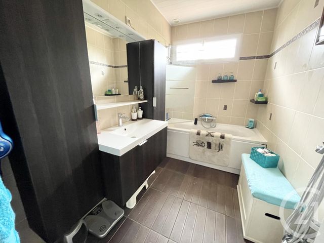 Maison à vendre - 7 pièces - 132 m2 - FRANQUEVILLE ST PIERRE - 76 - HAUTE-NORMANDIE Maison à vendre - 7 pièces - 132 m2 - FRANQUEVILLE ST PIERRE - 76 - HAUTE-NORMANDIE