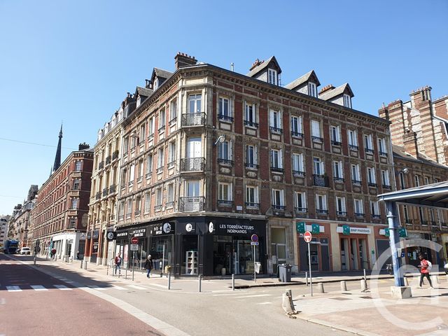 Appartement F4 à louer - 4 pièces - 83 m2 - ROUEN - 76 - HAUTE-NORMANDIE Appartement F4 à louer - 4 pièces - 83 m2 - ROUEN - 76 - HAUTE-NORMANDIE