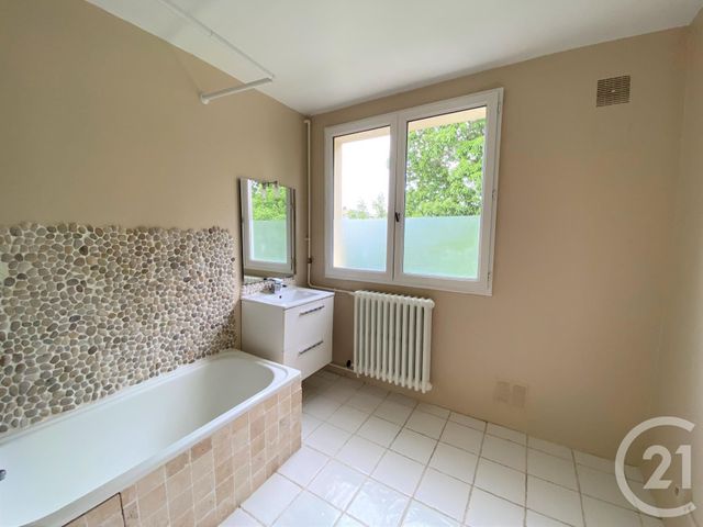 Appartement F4 à vendre - 4 pièces - 72,43 m2 - BONSECOURS - 76 - HAUTE-NORMANDIE Appartement F4 à vendre - 4 pièces - 72,43 m2 - BONSECOURS - 76 - HAUTE-NORMANDIE