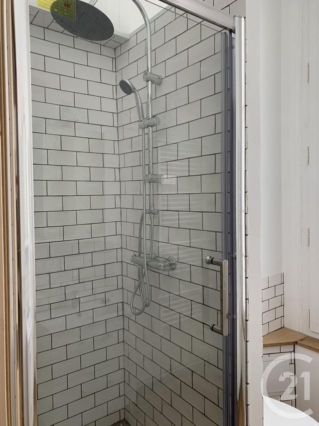 Afficher la photo en grand Appartement F3 à vendre - 3 pièces - 66,76 m2 - ROUEN - 76 - HAUTE-NORMANDIE