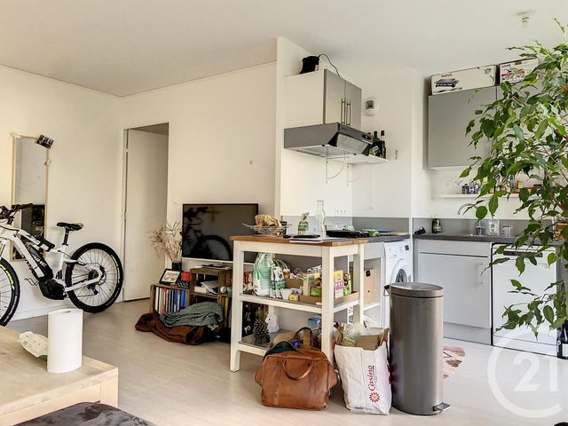 Appartement F3 à vendre - 3 pièces - 56,78 m2 - Mont St Aignan - 76 - HAUTE-NORMANDIE