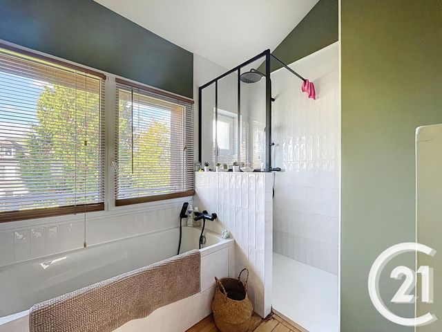 Maison à vendre - 4 pièces - 87,40 m2 - Mont St Aignan - 76 - HAUTE-NORMANDIE