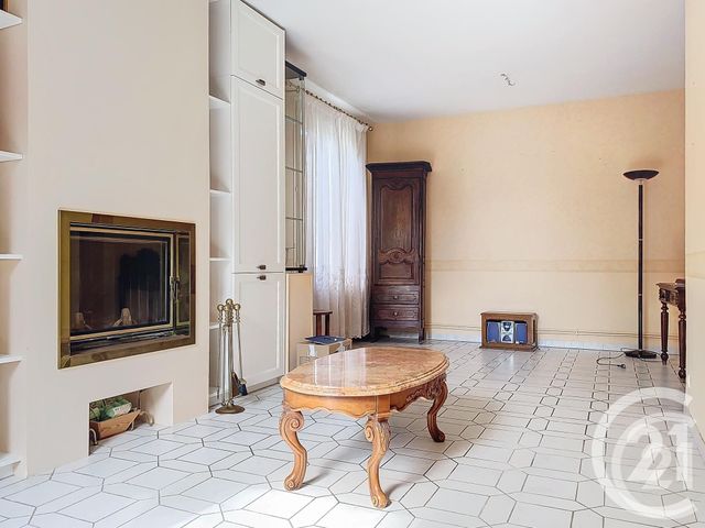 Afficher la photo en grand Maison à vendre - 7 pièces - 145 m2 - Bihorel - 76 - HAUTE-NORMANDIE