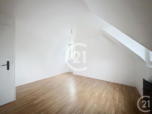 Afficher la photo en grand Appartement à louer - 2 pièces - 35,59 m2 - Moulineaux - 76 - HAUTE-NORMANDIE
