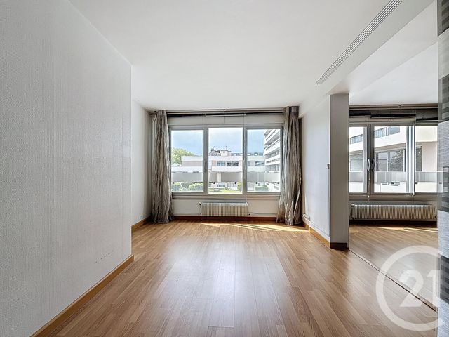 Afficher la photo en grand Appartement F3 à vendre - 3 pièces - 74,54 m2 - Rouen - 76 - HAUTE-NORMANDIE