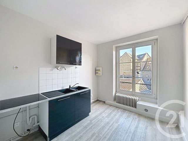 Appartement F4 à louer - 4 pièces - 98,85 m2 - Rouen - 76 - HAUTE-NORMANDIE