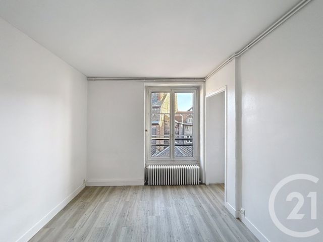 Appartement F4 à louer - 4 pièces - 98,85 m2 - Rouen - 76 - HAUTE-NORMANDIE