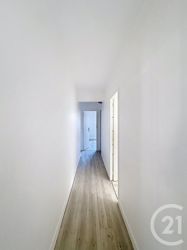 Appartement F4 à louer - 4 pièces - 98,85 m2 - Rouen - 76 - HAUTE-NORMANDIE