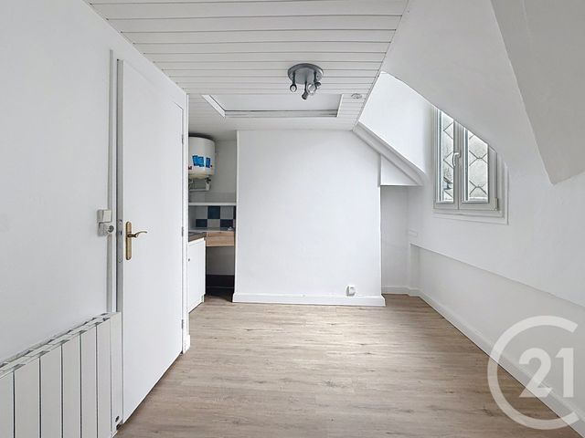 Appartement F1 &agrave; louer - 1 pi&egrave;ce - 12 m2 - Rouen - 76 - HAUTE-NORMANDIE