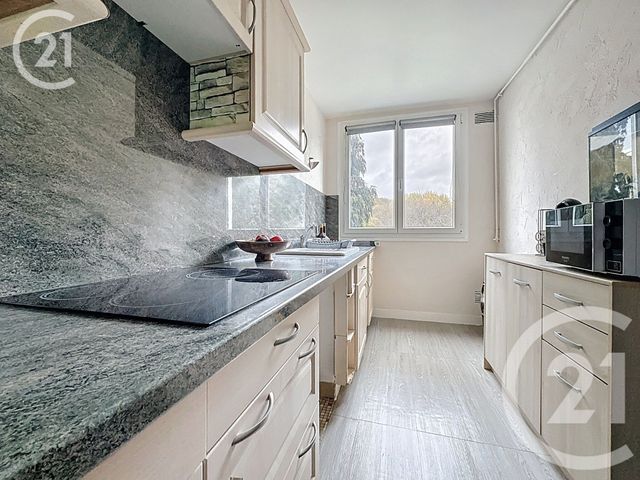 Appartement T3 à vendre - 3 pièces - 58,94 m2 - Rouen - 76 - HAUTE-NORMANDIE