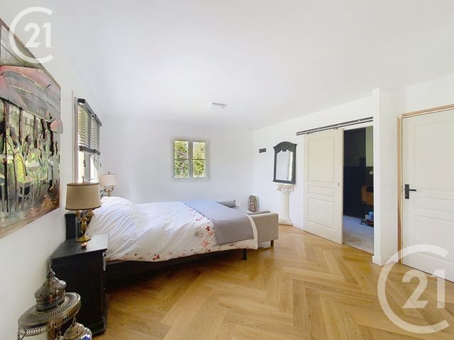 Afficher la photo en grand Maison à vendre - 7 pièces - 210,18 m2 - Isneauville - 76 - HAUTE-NORMANDIE