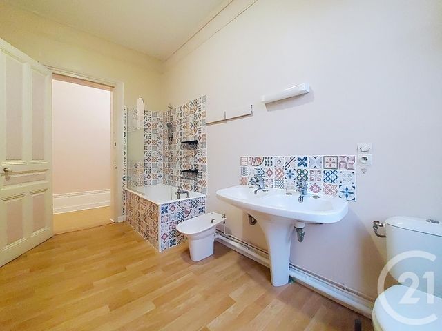 Appartement T5 à louer - 5 pièces - 122,87 m2 - Rouen - 76 - HAUTE-NORMANDIE