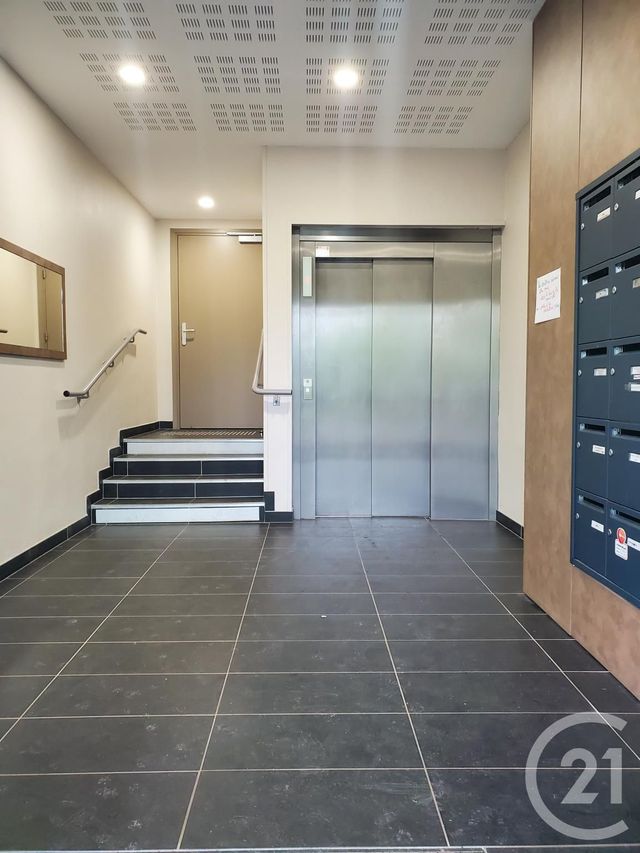 Appartement F2 à louer - 2 pièces - 46,11 m2 - Darnetal - 76 - HAUTE-NORMANDIE