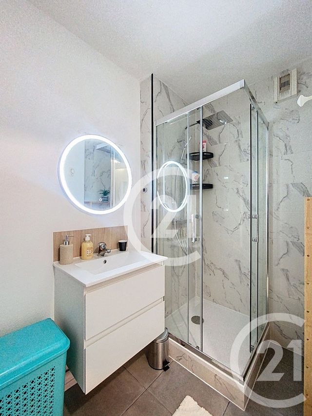 Appartement F1 à louer - 1 pièce - 32,67 m2 - Deville Les Rouen - 76 - HAUTE-NORMANDIE