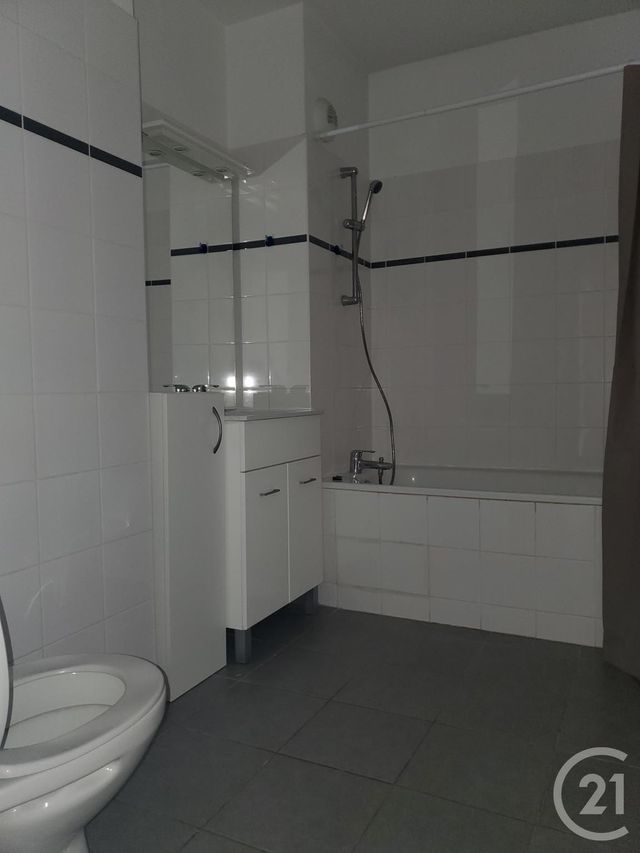 Appartement F2 à louer - 2 pièces - 46,76 m2 - Darnetal - 76 - HAUTE-NORMANDIE