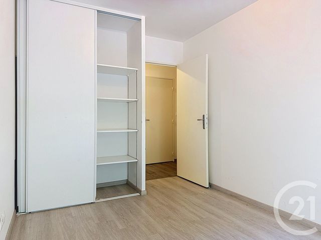 Appartement F3 &agrave; vendre - 3 pi&egrave;ces - 61,51 m2 - Deville Les Rouen - 76 - HAUTE-NORMANDIE