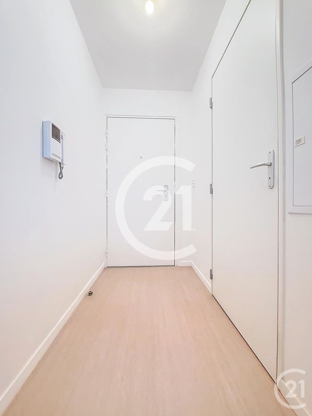 Appartement F2 à louer - 2 pièces - 41,15 m2 - Mont St Aignan - 76 - HAUTE-NORMANDIE