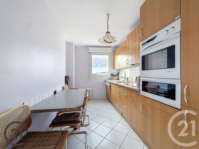 Appartement F4 à vendre - 3 pièces - 90,42 m2 - Rouen - 76 - HAUTE-NORMANDIE