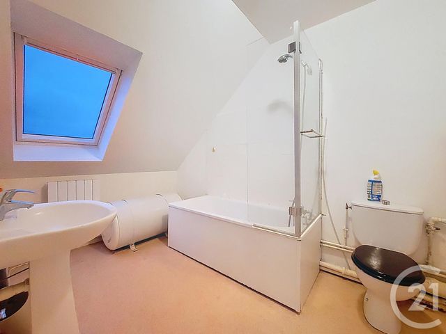 Appartement F2 à louer - 2 pièces - 34,77 m2 - Mont St Aignan - 76 - HAUTE-NORMANDIE