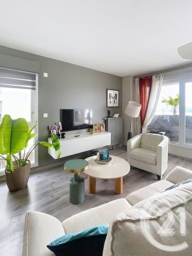 Appartement F4 &agrave; vendre - 4 pi&egrave;ces - 91 m2 - Deville Les Rouen - 76 - HAUTE-NORMANDIE