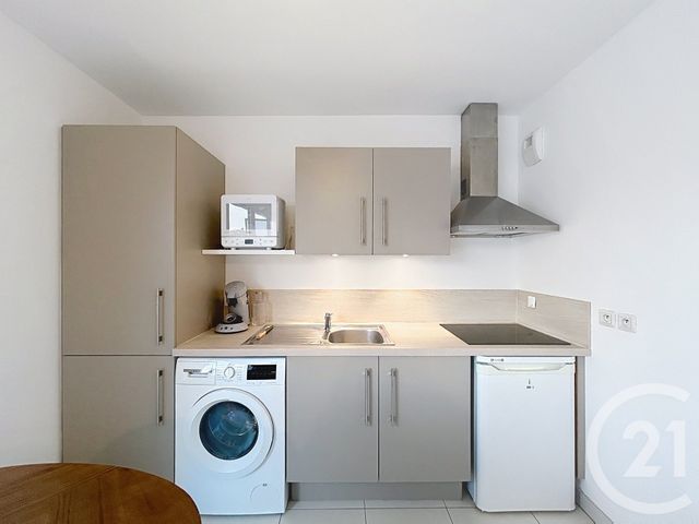 Appartement F1 à louer - 1 pièce - 31,25 m2 - Rouen - 76 - HAUTE-NORMANDIE