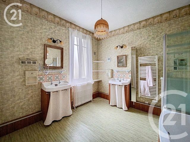 Maison &agrave; vendre - 9 pi&egrave;ces - 246,04 m2 - Malaunay - 76 - HAUTE-NORMANDIE