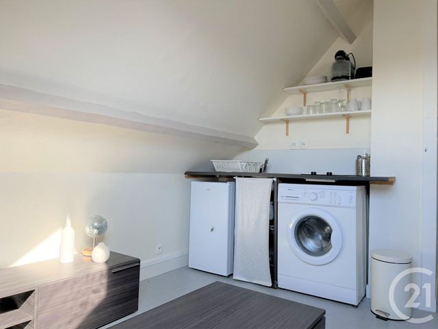 Appartement F1 &agrave; louer - 2 pi&egrave;ces - 15,40 m2 - Rouen - 76 - HAUTE-NORMANDIE