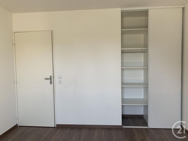 Appartement F3 &agrave; louer - 3 pi&egrave;ces - 63,48 m2 - Le Mesnil Esnard - 76 - HAUTE-NORMANDIE