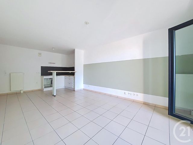 Appartement F3 &agrave; louer - 3 pi&egrave;ces - 60 m2 - Rouen - 76 - HAUTE-NORMANDIE