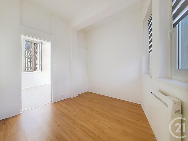 Appartement F2 &agrave; louer - 2 pi&egrave;ces - 35,33 m2 - Rouen - 76 - HAUTE-NORMANDIE