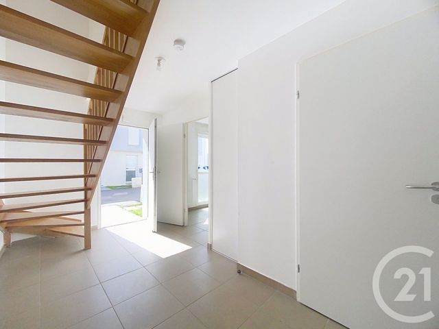 Maison &agrave; louer - 4 pi&egrave;ces - 88,18 m2 - Grand Couronne - 76 - HAUTE-NORMANDIE