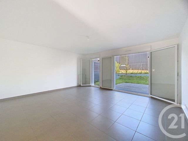 Maison &agrave; louer - 4 pi&egrave;ces - 88,18 m2 - Grand Couronne - 76 - HAUTE-NORMANDIE