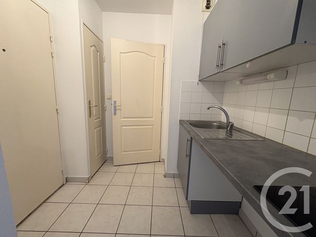 Appartement F2 &agrave; louer - 2 pi&egrave;ces - 38,91 m2 - Bois Guillaume - 76 - HAUTE-NORMANDIE