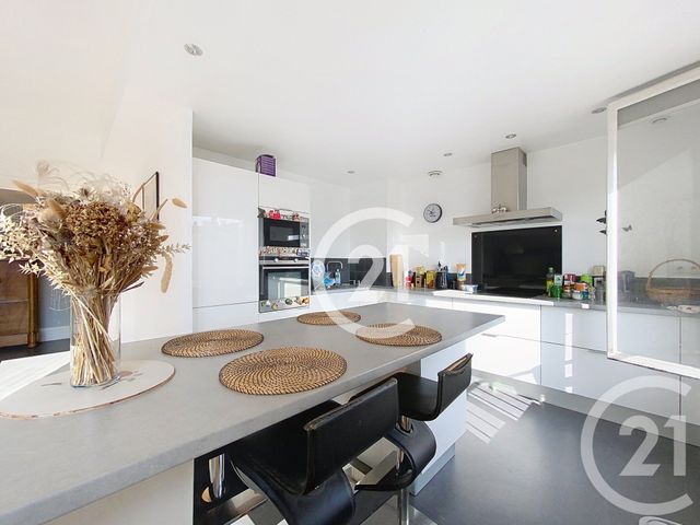 Appartement T3 &agrave; louer - 3 pi&egrave;ces - 82,23 m2 - Rouen - 76 - HAUTE-NORMANDIE