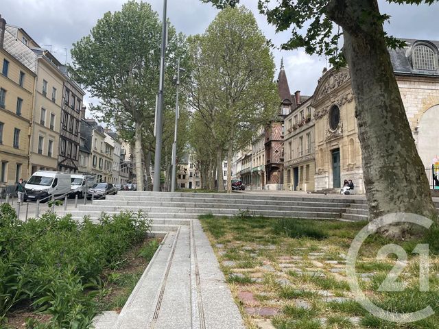 Appartement F2 &agrave; louer - 2 pi&egrave;ces - 43,50 m2 - Rouen - 76 - HAUTE-NORMANDIE