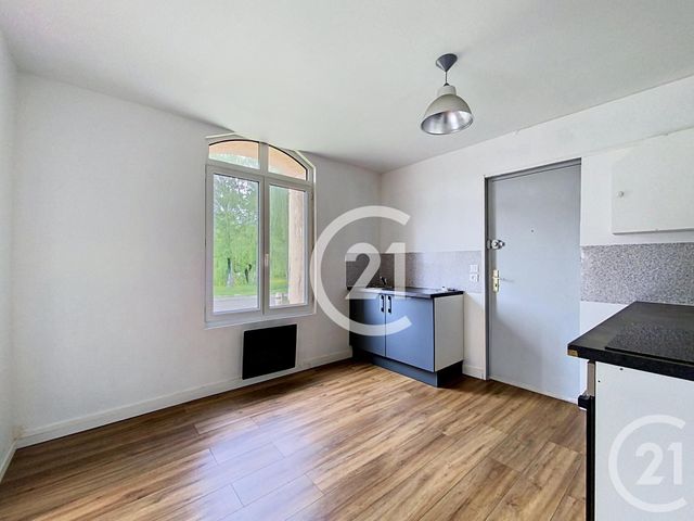 Appartement F2 &agrave; louer - 2 pi&egrave;ces - 45 m2 - Moulineaux - 76 - HAUTE-NORMANDIE
