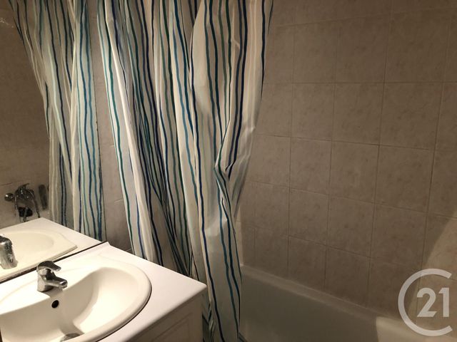 Appartement F2 &agrave; louer - 2 pi&egrave;ces - 41,60 m2 - Rouen - 76 - HAUTE-NORMANDIE