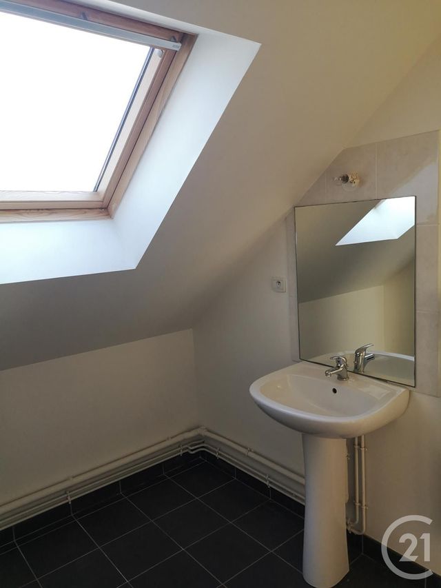Appartement F1 &agrave; louer - 1 pi&egrave;ce - 32,90 m2 - Barentin - 76 - HAUTE-NORMANDIE